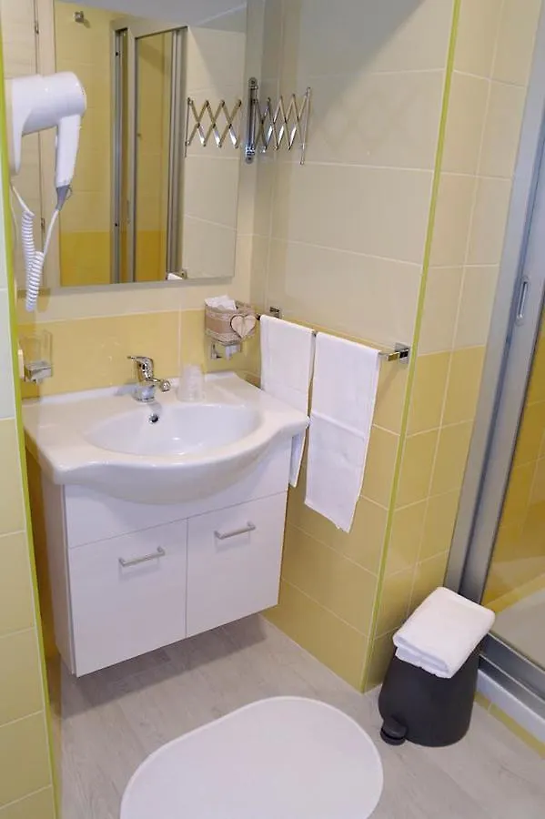 B&B Chiaia 216 Naples 2*,  Italy
